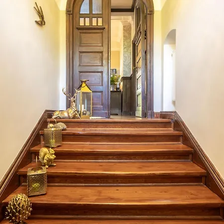 Bed & Breakfast Palac Mysliwski Orle Solutions