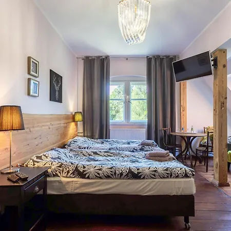 Palac Mysliwski Orle Solutions Mirosławiec