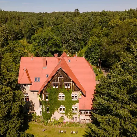 Palac Mysliwski Orle Solutions Bed & Breakfast