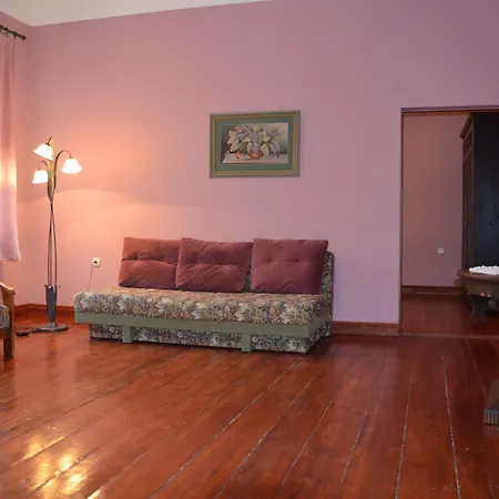 Palac Mysliwski Orle Solutions Bed & Breakfast