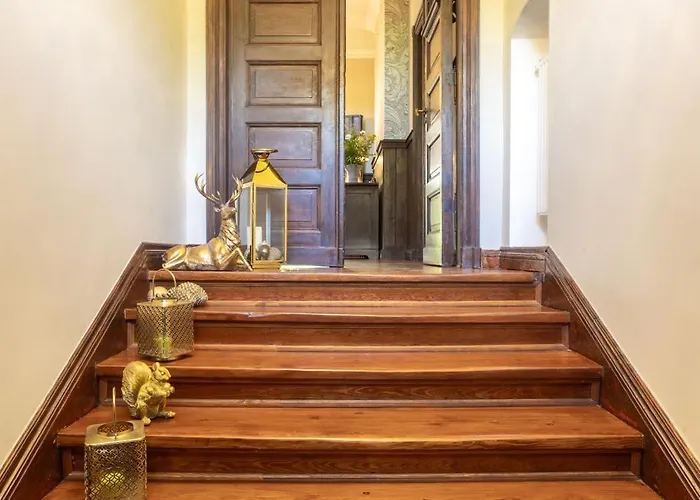 Bed & Breakfast Palac Mysliwski Orle Solutions