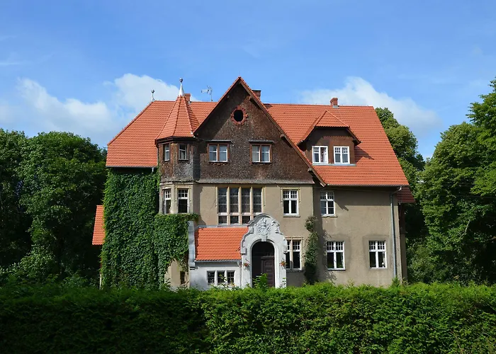 Palac Mysliwski Orle Solutions Mirosławiec