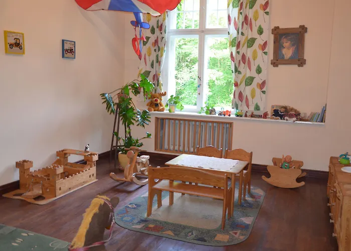 Bed & Breakfast Palac Mysliwski Orle Solutions