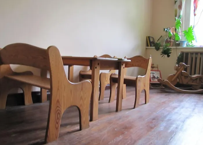 Palac Mysliwski Orle Solutions Bed and breakfast