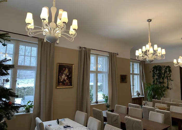 Palac Mysliwski Orle Solutions 4* Mirosławiec