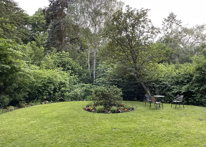 Palac Mysliwski Orle Solutions Bed & Breakfast